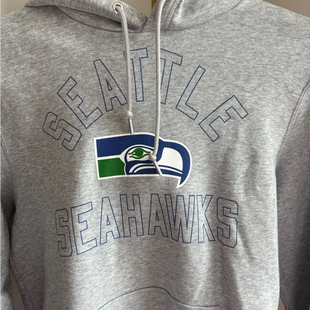 Nike Seattle Seahawks Gray Hoodie - Picture 2 of 5